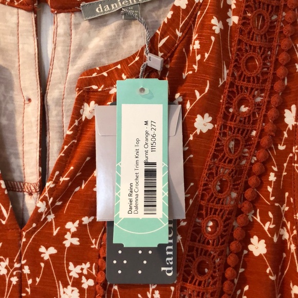 Daniel Rainn top - Picture 5 of 5